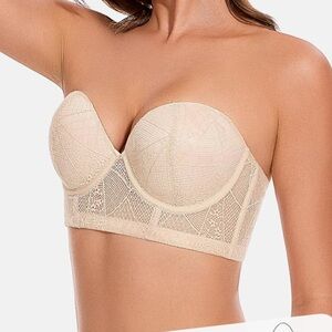 Elegant Cream Lace Strapless Bra